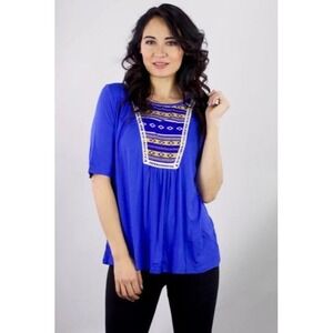 Moon & Sky Blue Embroidered Bib Lace Back Top Womens Small TK-3535A‎